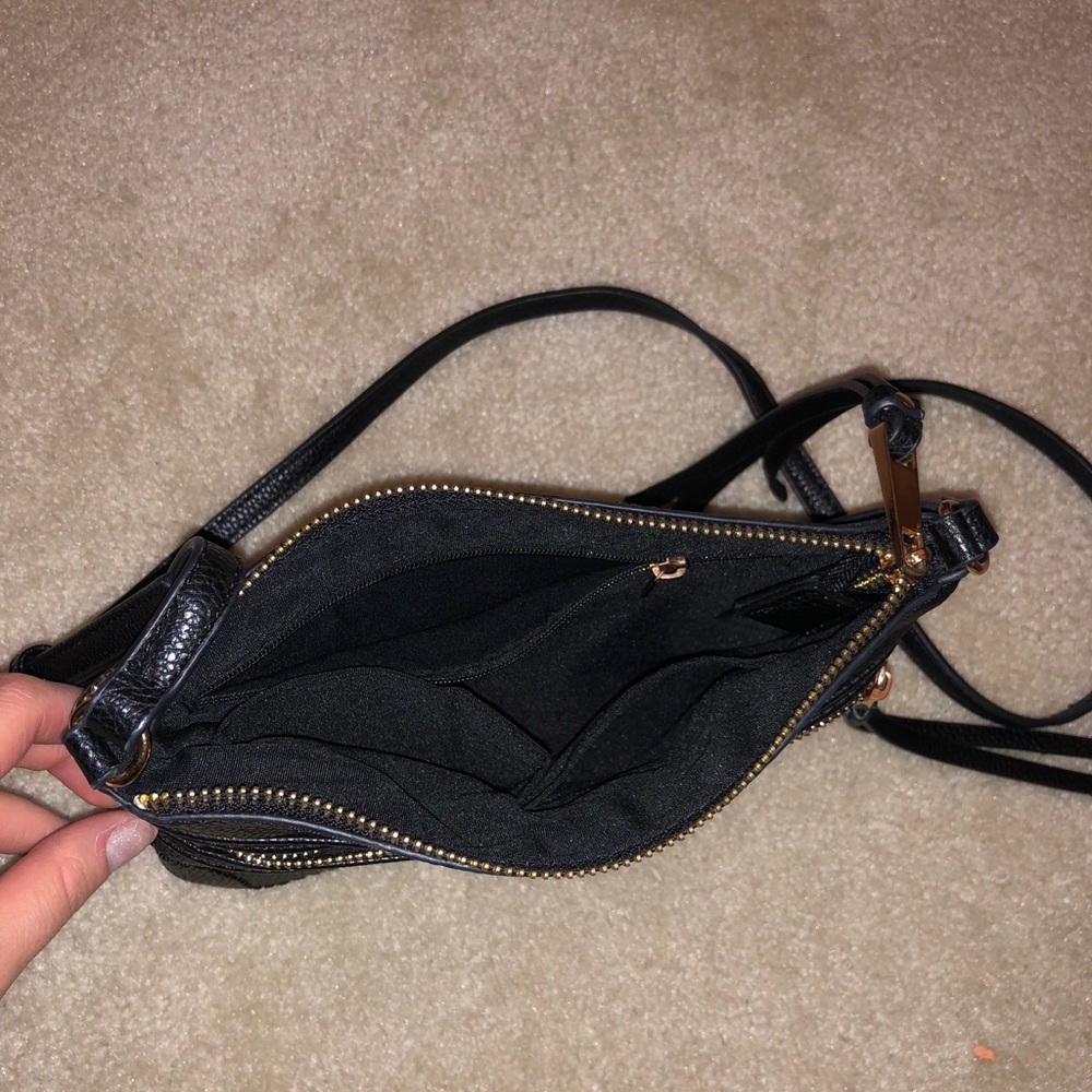 Purses/bags - Picture 4 of 4